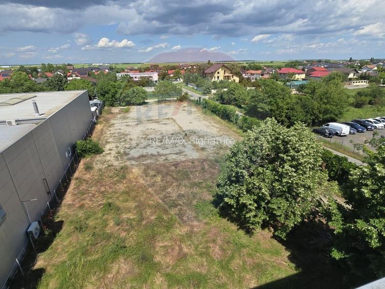 De Vânzare Clădire de Birouri 1.769 mp cu Teren 3.728 mp DN4 - 34