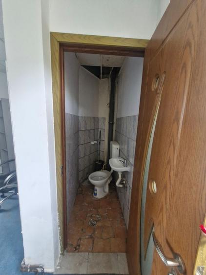 Bulevardul Basarabia // Spațiu Comercial // 3 Birouri