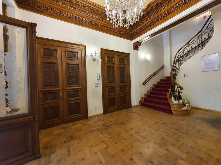 Vila 17 camere Piata Romana - Bd. Magheru