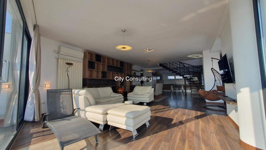 Herastrau Inchiriere duplex cu 5 camere si vedere panoramica