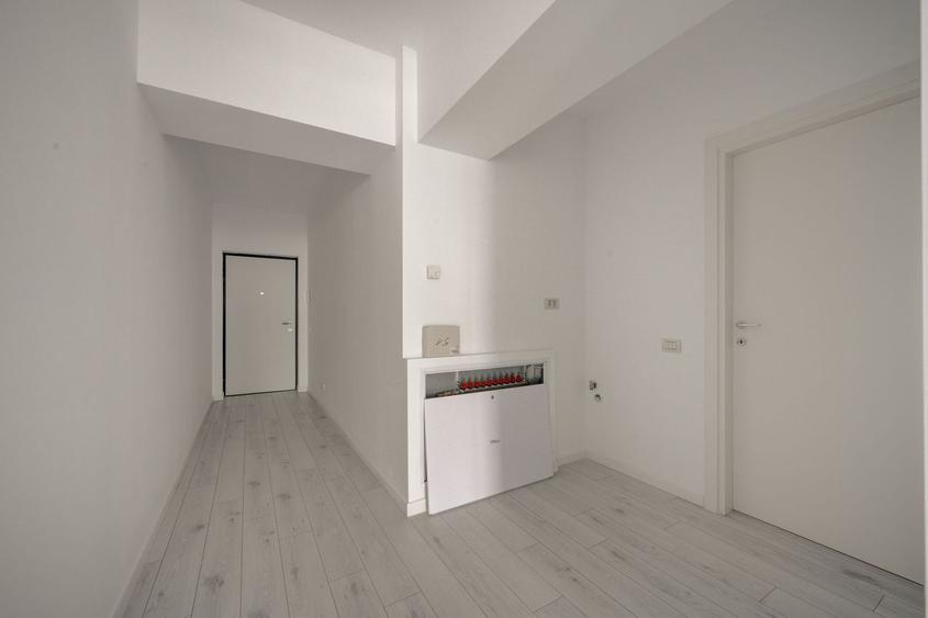 3 CAMERE VEDERE SUPERBA SPRE LAC BLOC NOU FINALIZAT TERASA GENEROASA