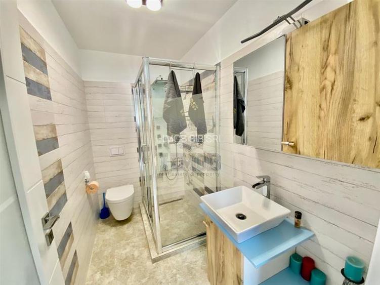 Casa cu 4 camere 3 bai 2 terase si teren 450 mp in zona Parcul Sub Arini - 14