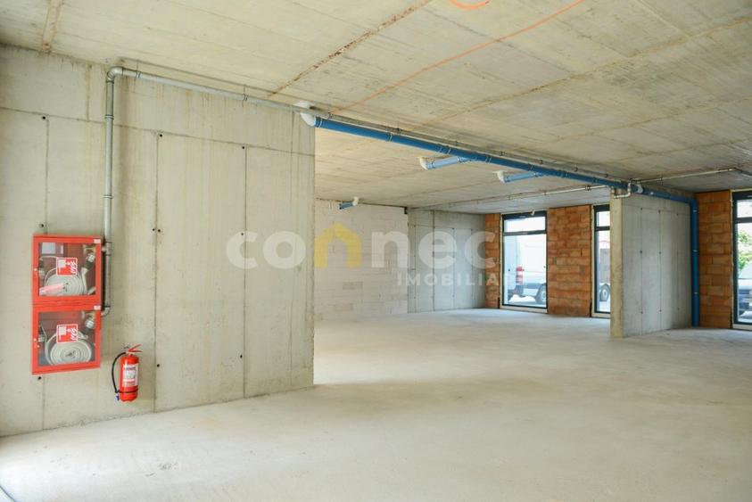 Spatiu comercial de inchiriat | SU 211.40 mp | Terasa 10.60 mp | Între Lacuri