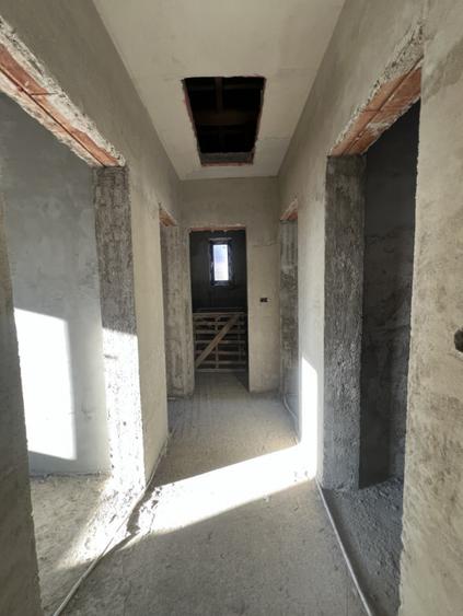 Sag - Casa individuala cu 3 dormitoare si teren de 600 mp