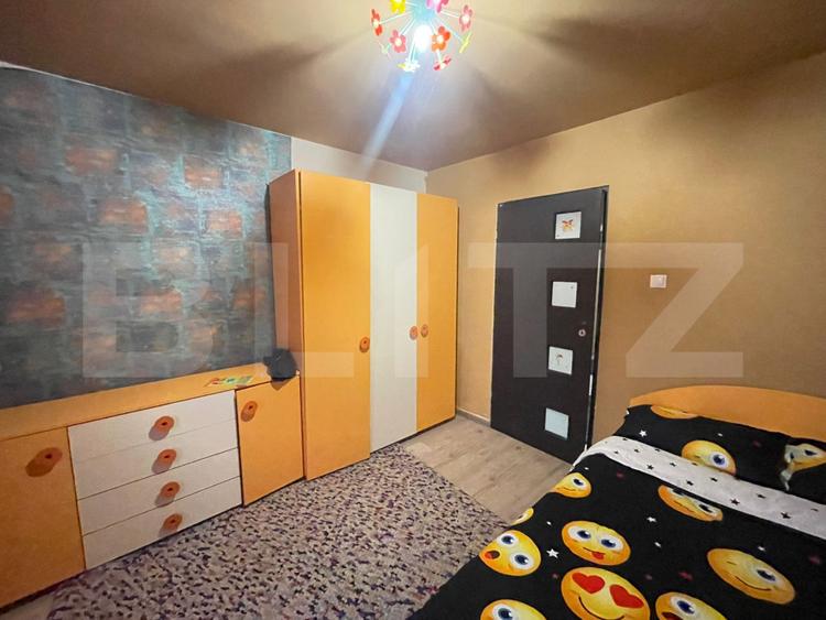 Apartament 3 camere decomandat, 72 mp, zona McDonald's