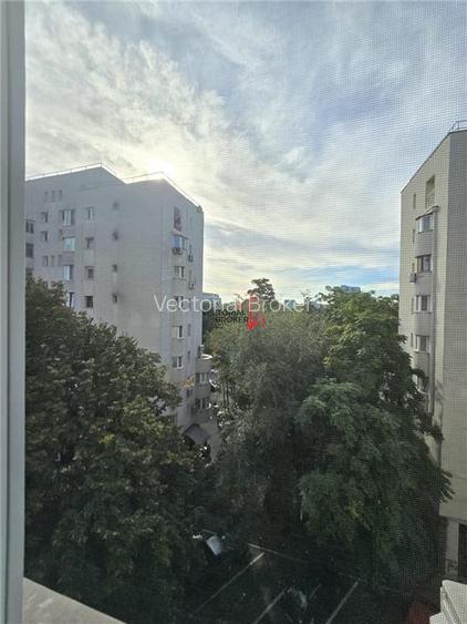 Apartament decomandat, prima închiriere, vizavi Parcul Circului- mutare ime