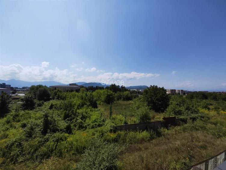 Inchiriem Apartament 3 Camere, Partial Mobilat, Open Space, Tractorul