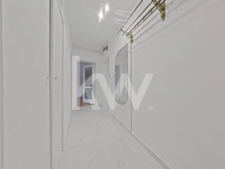 Titlu: Apartament 3 camere, 60 mp, parcare, vedere Tâmpa – Centrul Civic, Brașov