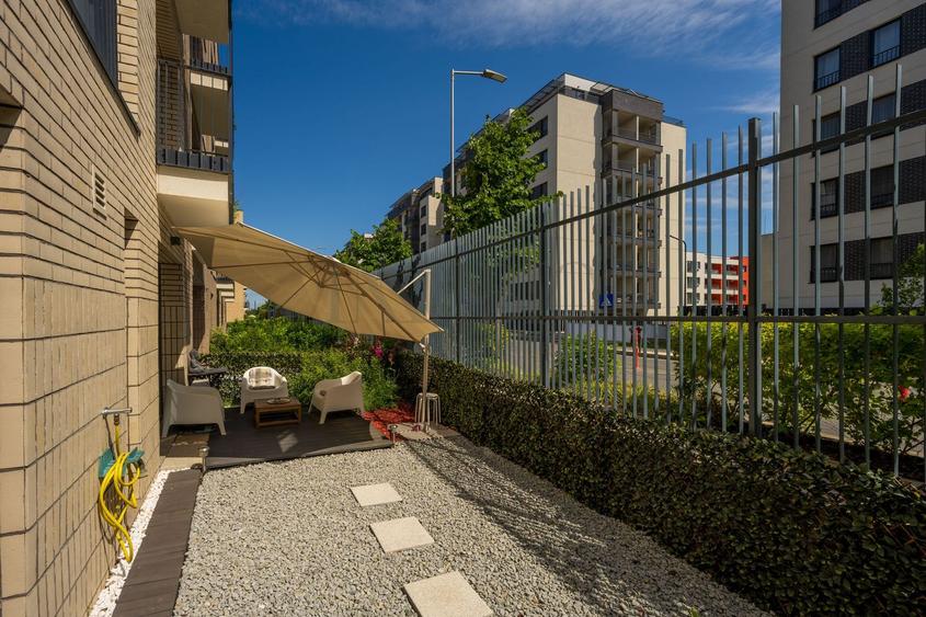 Studio Modern | Gradina Proprie | Avalon Estate