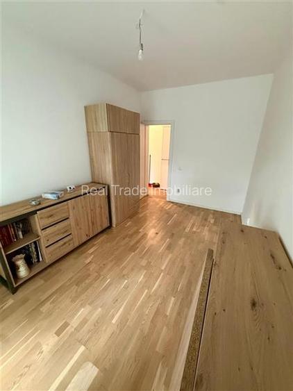 Apartament 2 camere decomandat zona Centrul Civic