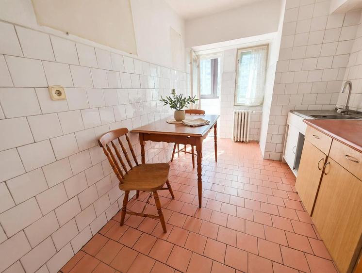 Muzeul Copiilor Decomandat zona Decebal etaj inferior