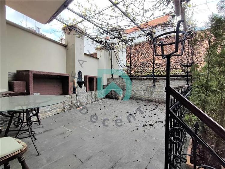 Casa singur in curte, Centrul Istoric, Brasov