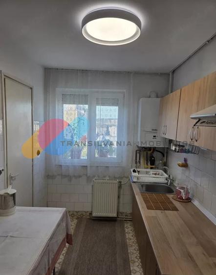 Apartament 4 camere, 79 mp,  zona Negoiu, Mănăștur