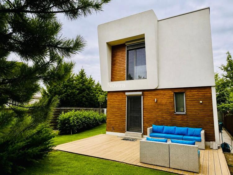 Vila de Lux in Iancu Nicolae | 5 Camere |  Curte 180 mp - 2