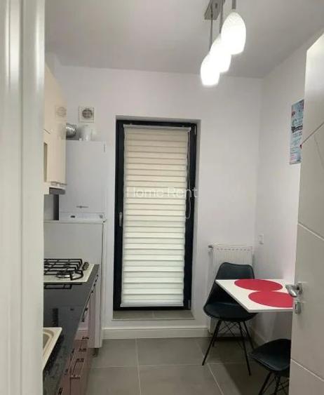 Garsoniera Plaza Residence faza 2 bloc nou metrou 6 minute - 7