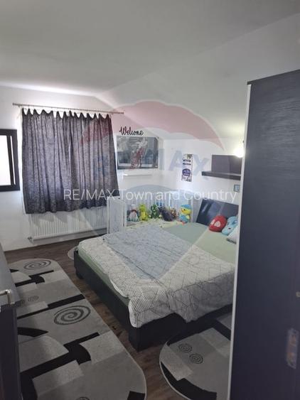 Casă / Vilă cu 4 camere de vânzare - 26