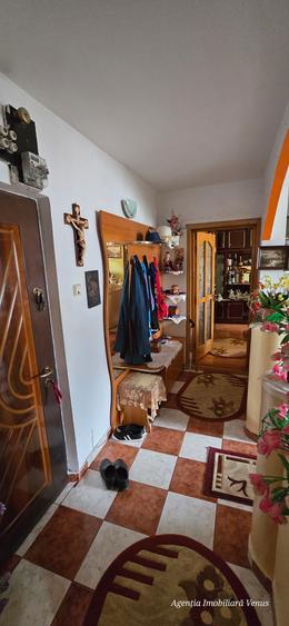 Apartament 2 camere la strada Calea Nationala