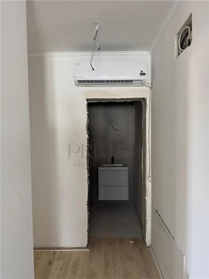GIROC - 4 CAM - 2 BAI - LOC PARCARE - INCALZIRE IN PARDOSEALA - BLOC NOU