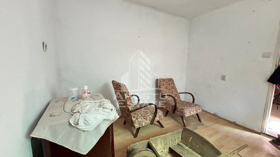 Casa 4 camere Ciarda Timisoara, 700 mp teren, necesita renovare