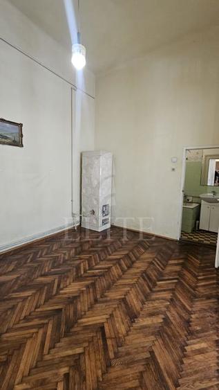 Apartament 3 camere în zona PIATA MIHAI VITEAZUL