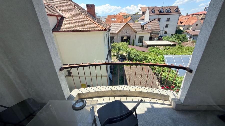 Apartament 3 camere decomandate zona Poliție - 9