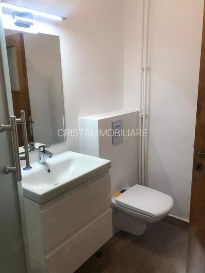 De Închiriat Spațiu pentru birouri 44 mp, renovat, etaj 1 - 9