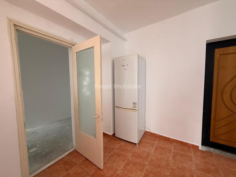 Apartament cu 1 cameră decomandat 40MP - etaj 2/8 cu lift - bloc 1986 - 6