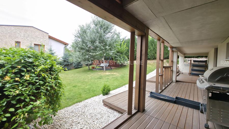 Casă individuală cu 4 dormitoare, grădină 850 mp și garaj dublu - 23