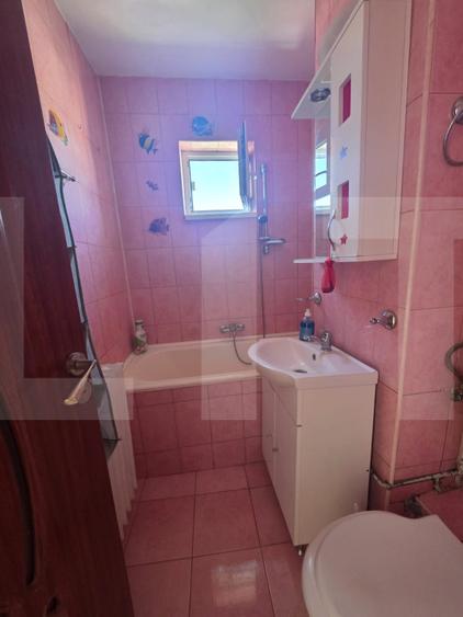 Apartament de vanzare, cu 2 camere - Aleea Centralei