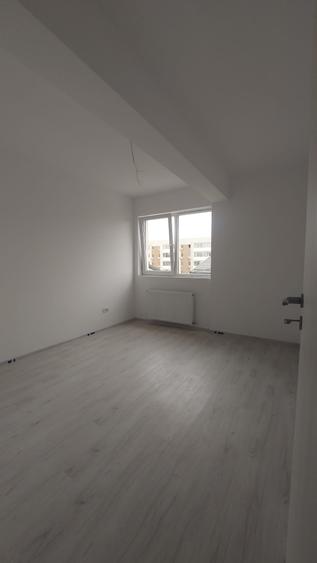 Metrou Aparatori 950 m - 2 camere Exact ca in Poze in constructie