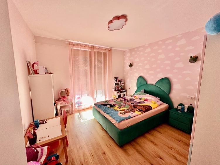 Complex case individuale cuplate in duplex langa padure
