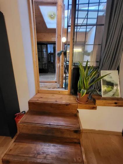 Showroom | Magazin fizic | Stradal | Parter | Etaj | Birouri | 212 mp