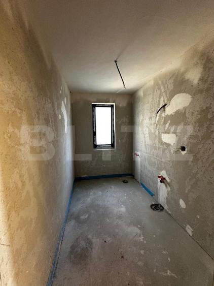 Duplex cu 4 camere, 2 garaje, semifinisat, zona manastirii Floresti