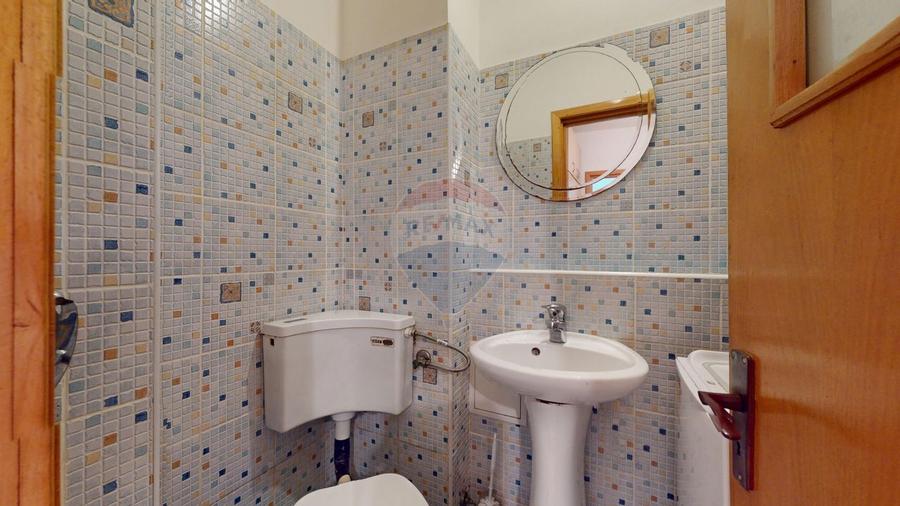 De închiriat: Apartament 3 camere – Str. Nicopole, Brașov