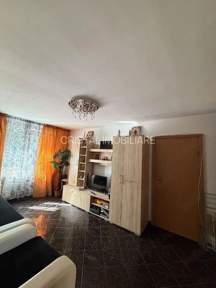 Vanzare Apartament 2 camere, 48 mp, parter, parcare, bloc reabilitat , Rahova - 4