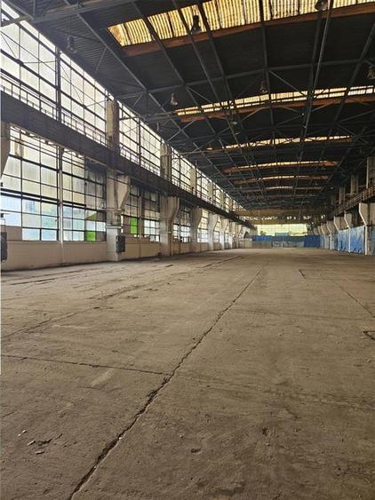 Spatiu Industrial - 1400 mp - Productie - Depozitare - Distributie