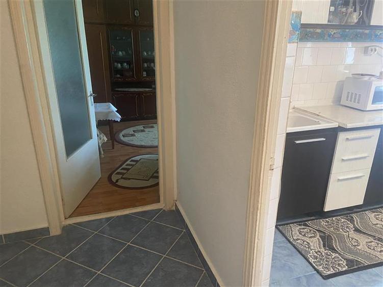 Apartament 2 camere zona supermarket Paco- bulevardul Garii , et 3 4 , decomanda