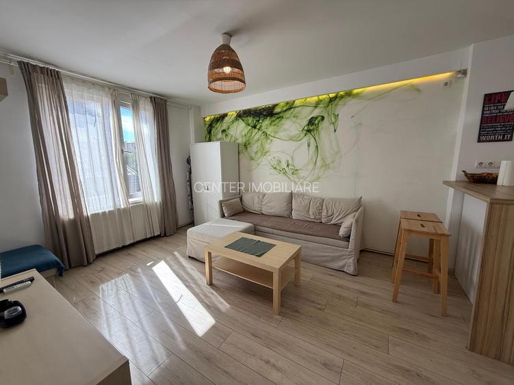 UNIVERSITATE, 2 camere, etaj 4, 50 mp, centrala proprie, mobilat, renovat - 32