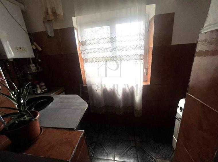SOARELUI - 2 CAMERE - ETAJ INTERMEDIAR - CENTRALA PROPRIE - DECOMANDAT