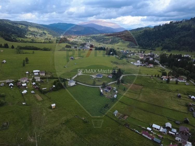 Casă DE VÂNZARE Șarul Dornei 1075 mp Teren - 24