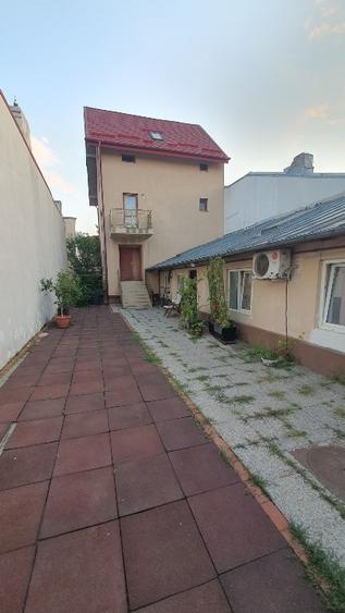 Eroii Revolutiei, casa unifamiliala P+2,Parcul Carol,Tineretului