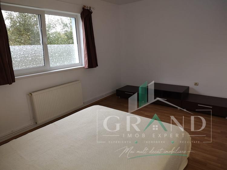 Casa individuală de închiriat | 3 camere | Curte | Terasă | Garaj | Gazon | Jucu