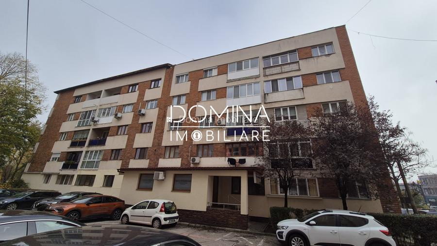 Vânzare apartament 3 camere - 76 mp - zonă centrală - strada Nicolae Bălcescu - 10