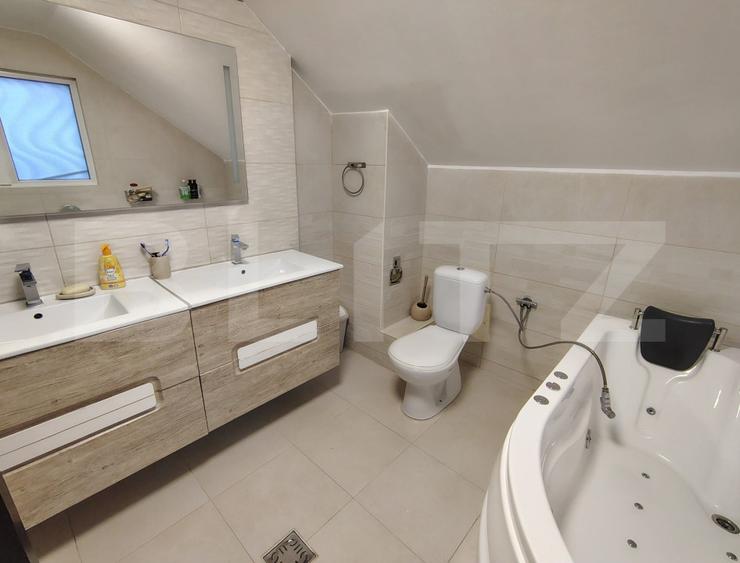 Casa individuală 330 mp utili, teren 520 mp, Andrei Mureșanu