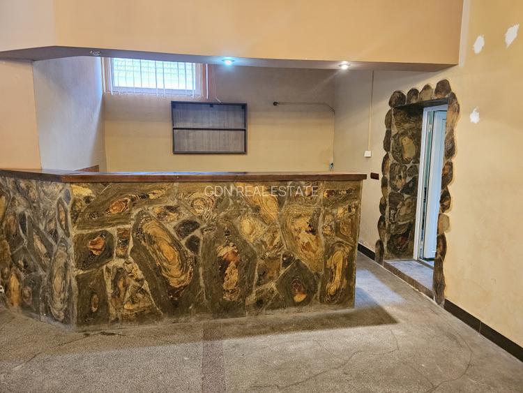 Spațiu comercial - 7