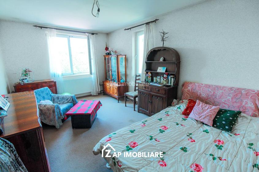 Unirii - Casa 170 mp - 5 camere - 900 mp teren - garaj - 10