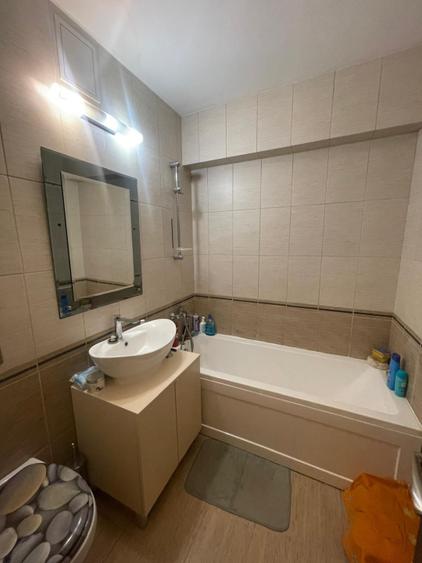Apartament decomandat 4 camere, 97.83 mp - zona McDonald's