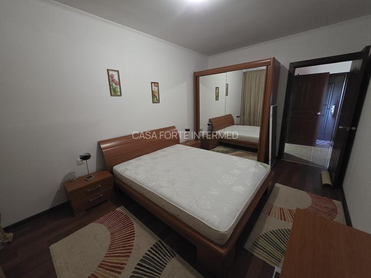 2 camere Statiunea Mamaia zona Vega - 92000 euro - 16