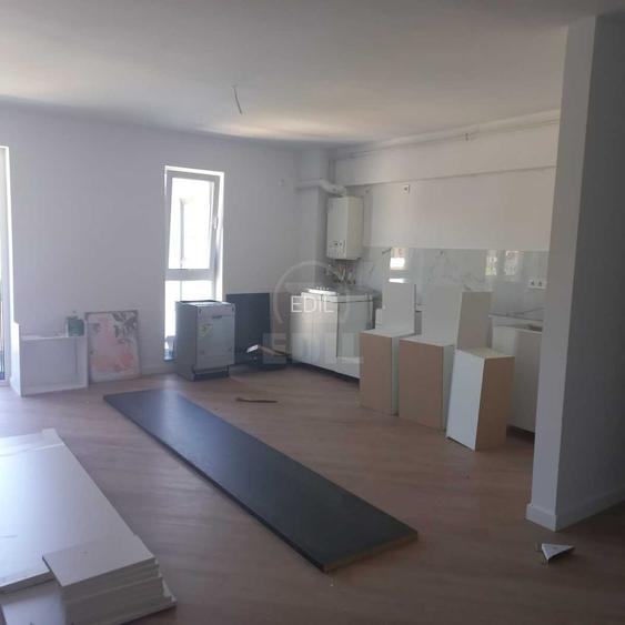 Inchiriere Apartament 2 camere semidecomandat, 59 mp,Tineretului - 2