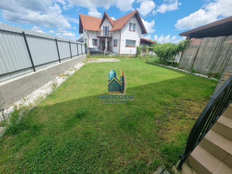Casă 4 camere + teren de 308 mp - zona Sângeorgiu de Mureș